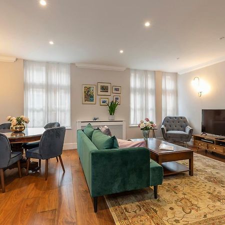 Apartament Joivy Beautiful 2 Bed Apt In The Heart Of Mayfair, Close To Tube Londyn Zewnętrze zdjęcie