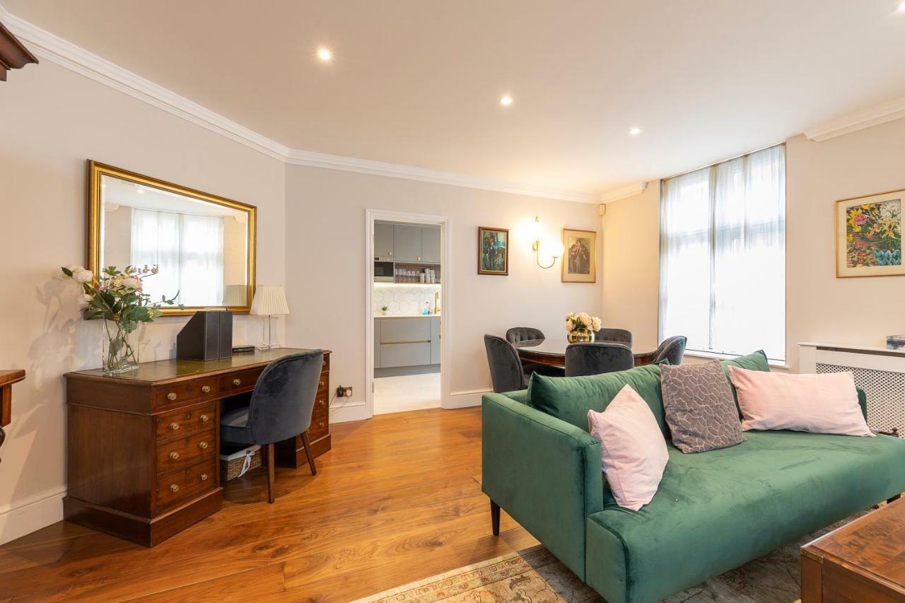 Apartament Joivy Beautiful 2 Bed Apt In The Heart Of Mayfair, Close To Tube Londyn Zewnętrze zdjęcie