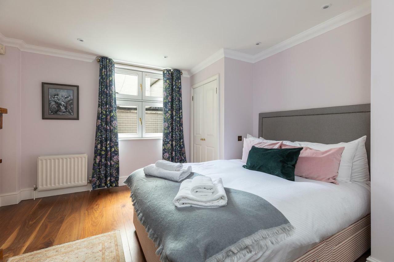 Apartament Joivy Beautiful 2 Bed Apt In The Heart Of Mayfair, Close To Tube Londyn Zewnętrze zdjęcie